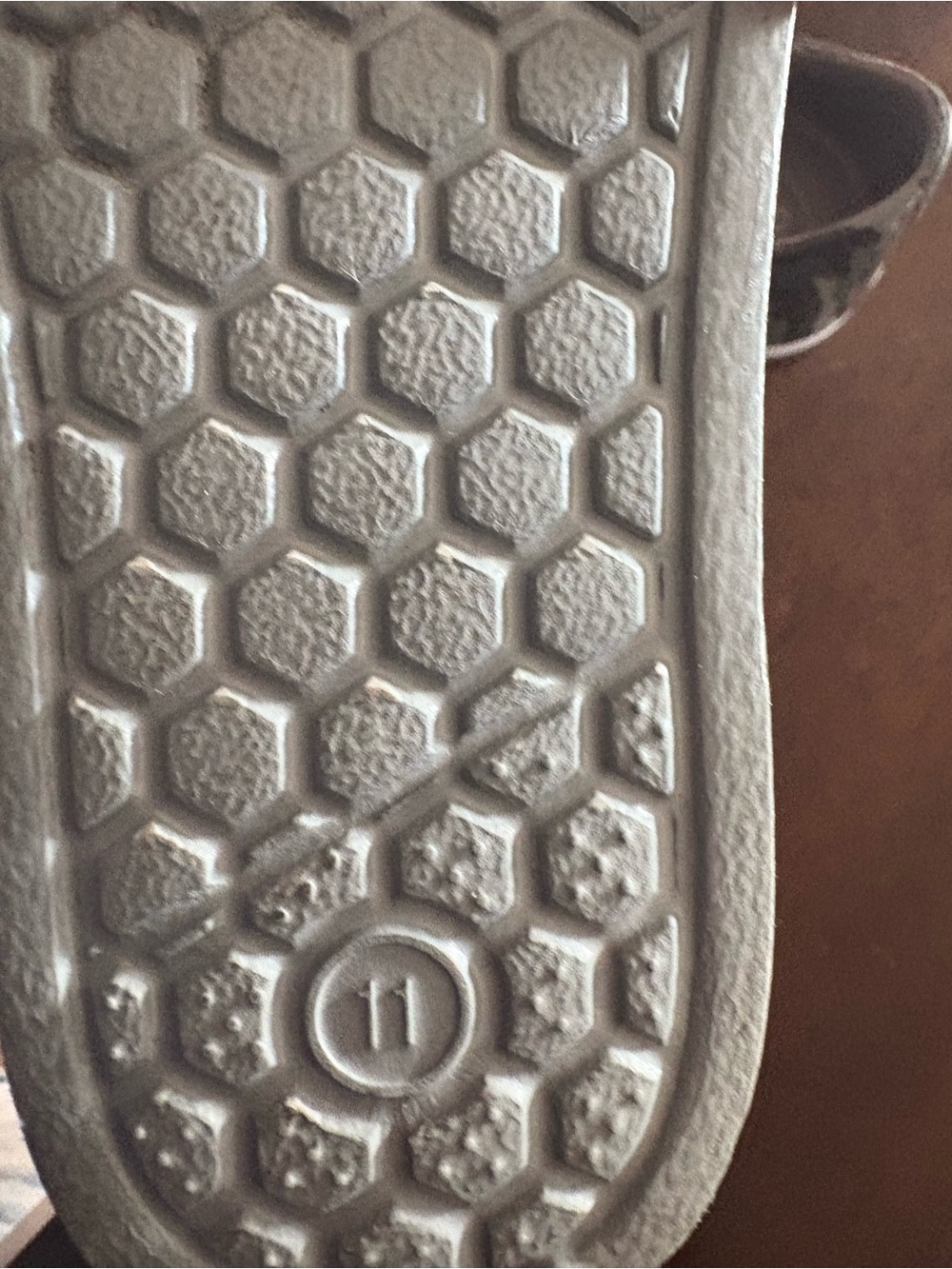 Cat & Jack Light Gray Kids Sandals with Honeycomb Sole